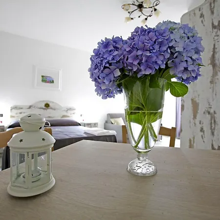 Luxury Vittorio Emanuele Ii Casa de hóspedes Lípara